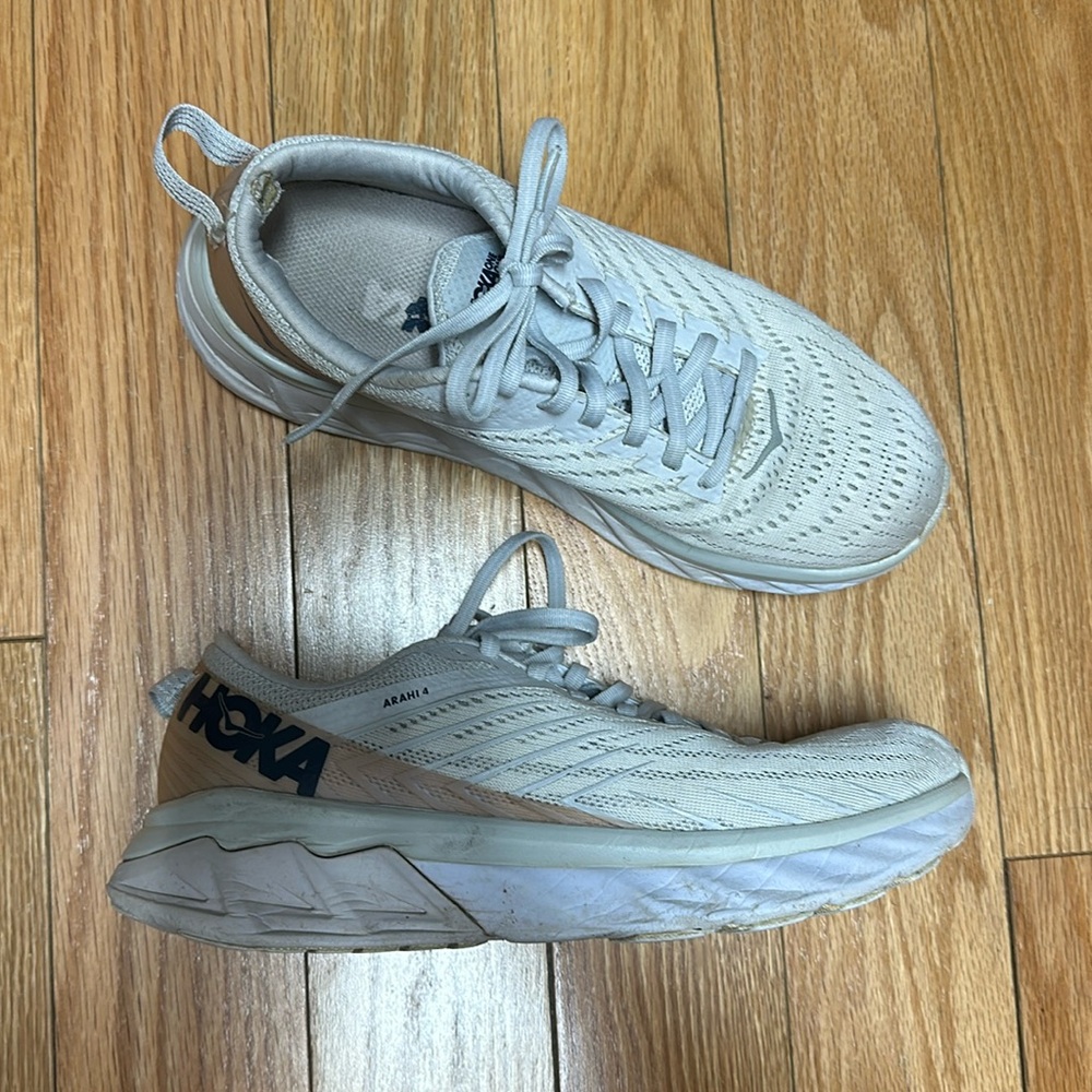 White/Beige Hokas - neutral color